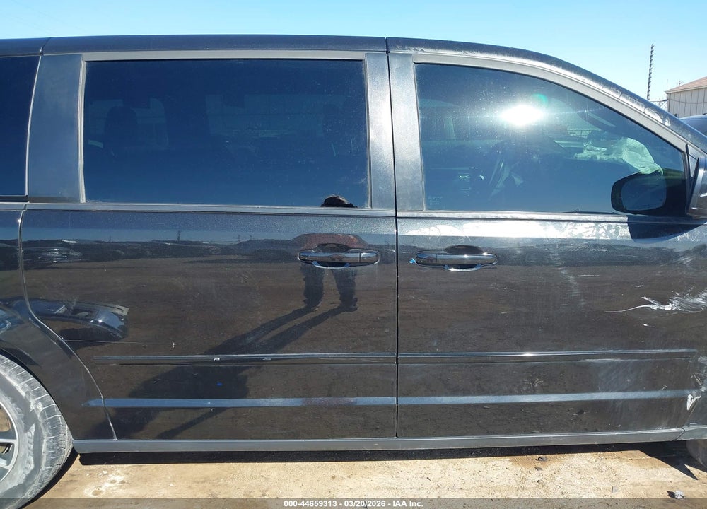 2017 DODGE GRAND CARAVAN SXT VIN: 2C4RDGCG3HR646485