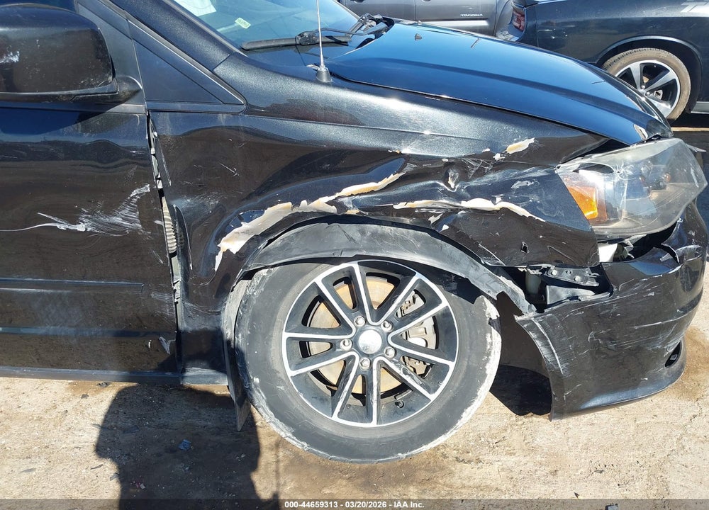 2017 DODGE GRAND CARAVAN SXT VIN: 2C4RDGCG3HR646485