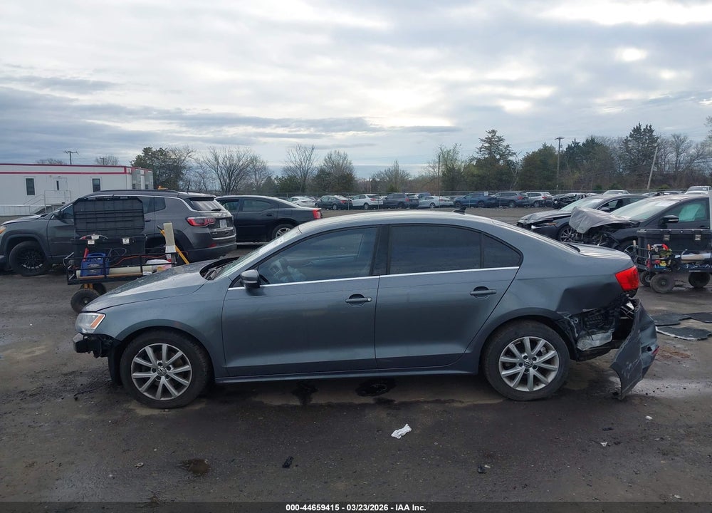 2013 VOLKSWAGEN JETTA 2.5L SE VIN: 3VWDX7AJ6DM363836
