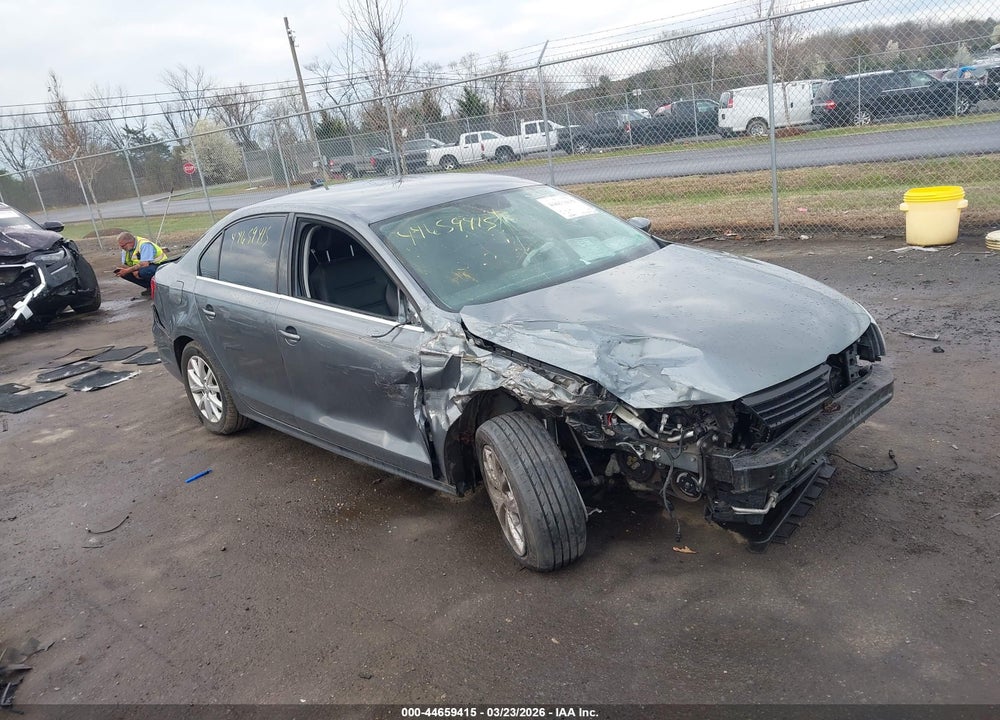 2013 VOLKSWAGEN JETTA 2.5L SE VIN: 3VWDX7AJ6DM363836