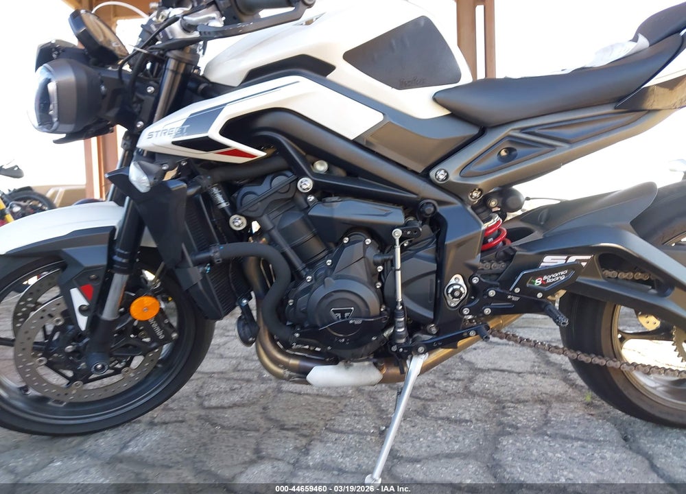 2024 TRIUMPH MOTORCYCLE STREET TRIPLE 765 R VIN: SMTA604SXRTBS8857