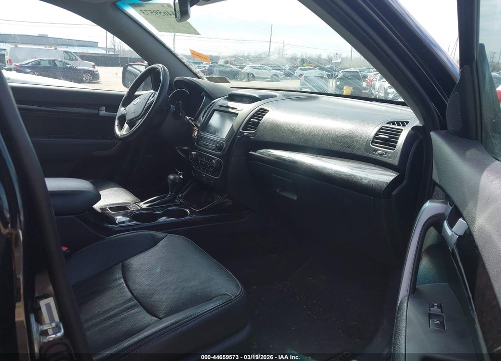 2015 KIA SORENTO SX V6 VIN: 5XYKWDA7XFG607679