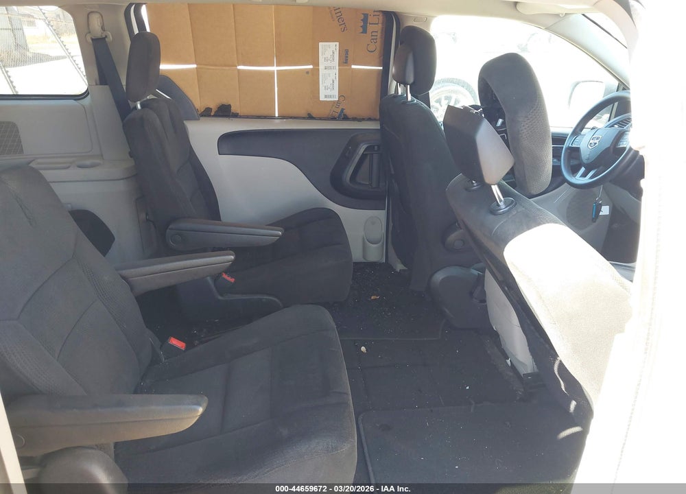 2016 DODGE GRAND CARAVAN SXT VIN: 2C4RDGCG8GR395932