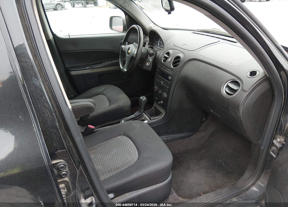 2011 CHEVROLET HHR LS VIN: 3GNBAAFW1BS548552