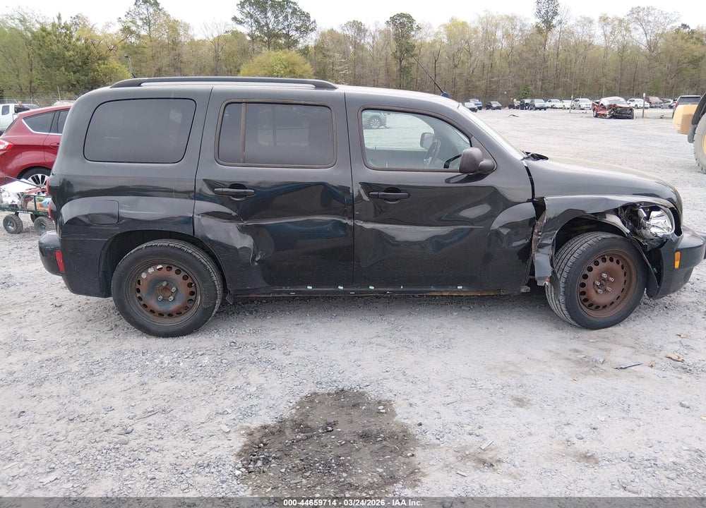 2011 CHEVROLET HHR LS VIN: 3GNBAAFW1BS548552