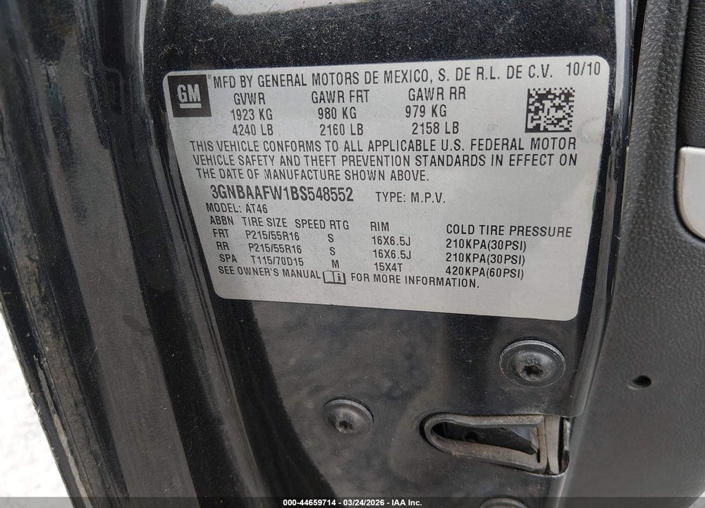 2011 CHEVROLET HHR LS VIN: 3GNBAAFW1BS548552