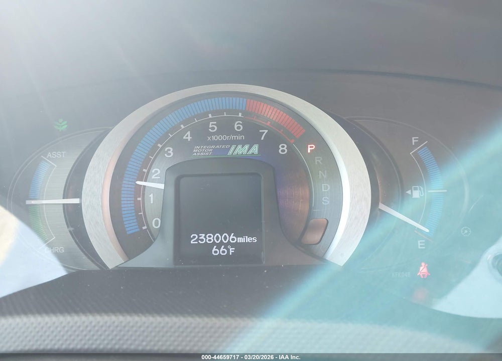 2011 HONDA INSIGHT EX VIN: JHMZE2H72BS010802