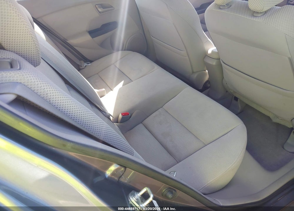 2011 HONDA INSIGHT EX VIN: JHMZE2H72BS010802
