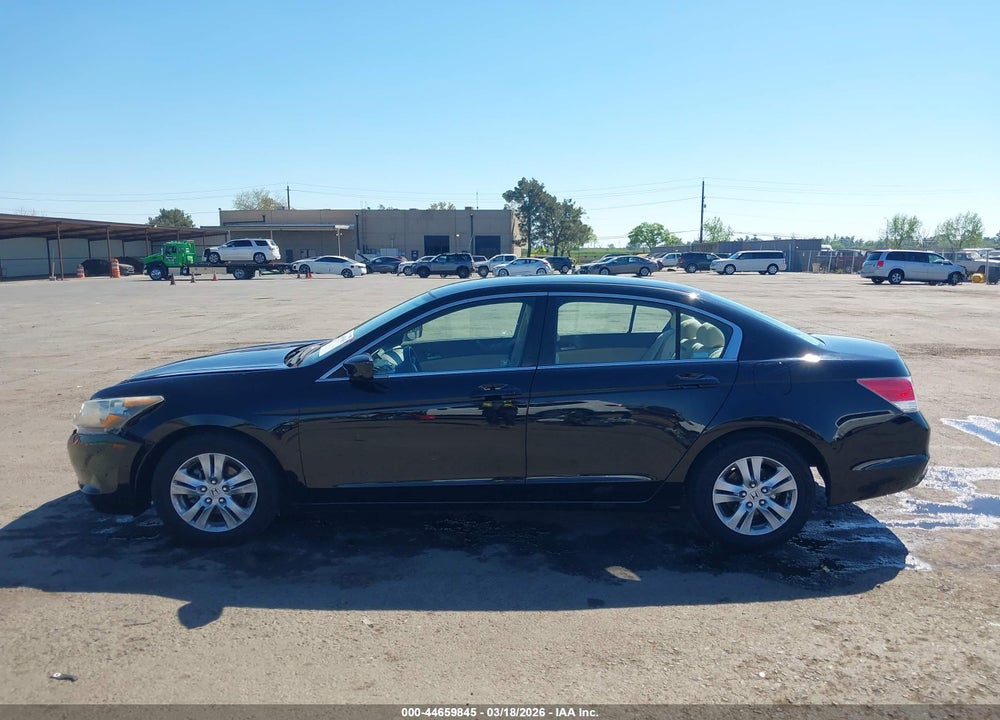 2010 HONDA ACCORD 2.4 LX-P VIN: 1HGCP2F42AA151921