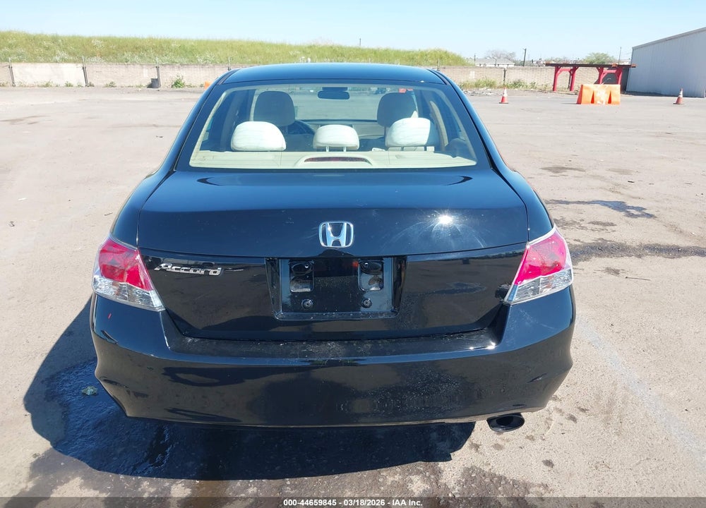 2010 HONDA ACCORD 2.4 LX-P VIN: 1HGCP2F42AA151921