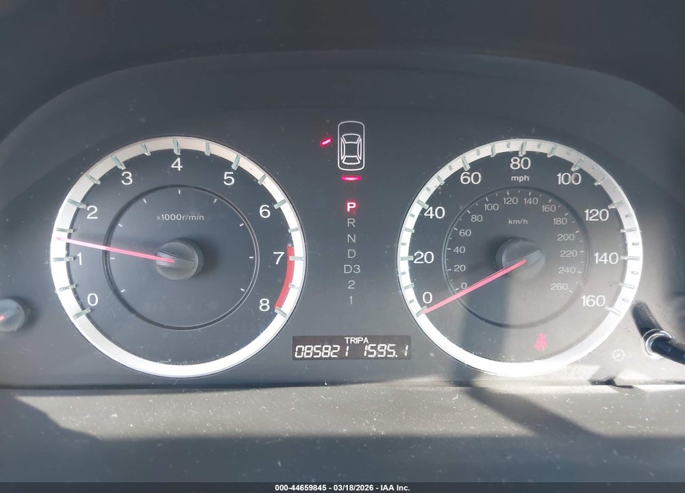2010 HONDA ACCORD 2.4 LX-P VIN: 1HGCP2F42AA151921