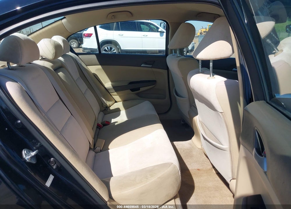 2010 HONDA ACCORD 2.4 LX-P VIN: 1HGCP2F42AA151921