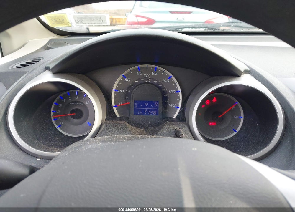 2013 HONDA FIT VIN: JHMGE8H30DC061851