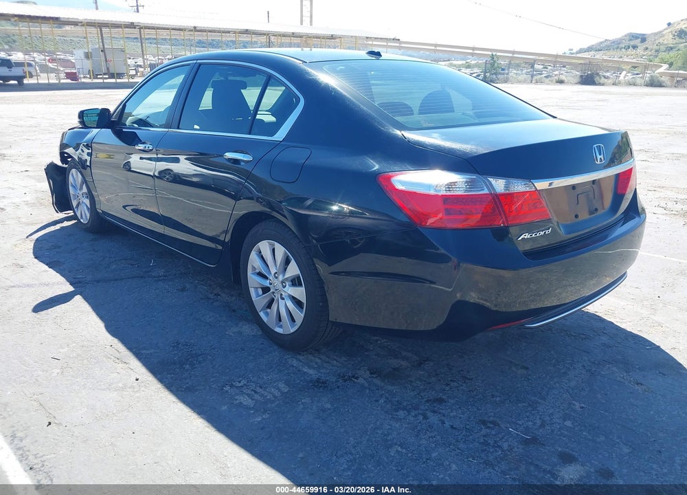 2015 HONDA ACCORD EX-L VIN: 1HGCR2F80FA106318