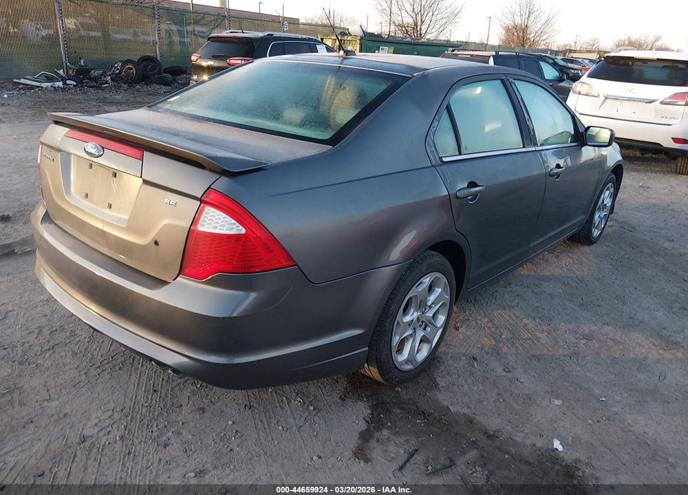 2010 FORD FUSION SE VIN: 3FAHP0HAXAR256617