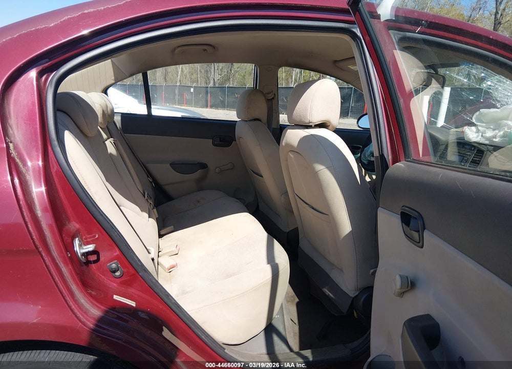 2008 HYUNDAI ACCENT GLS VIN: KMHCN46C38U276308