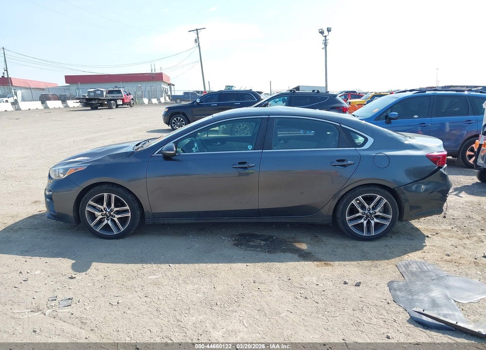 2019 KIA FORTE EX VIN: 3KPF54AD4KE028673