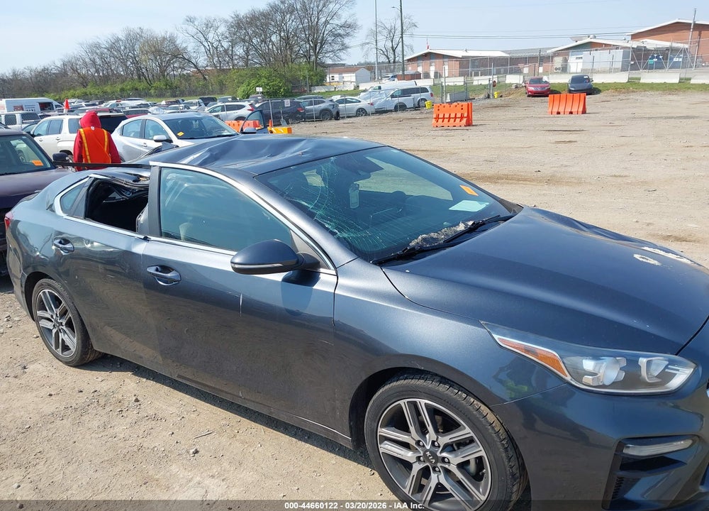 2019 KIA FORTE EX VIN: 3KPF54AD4KE028673