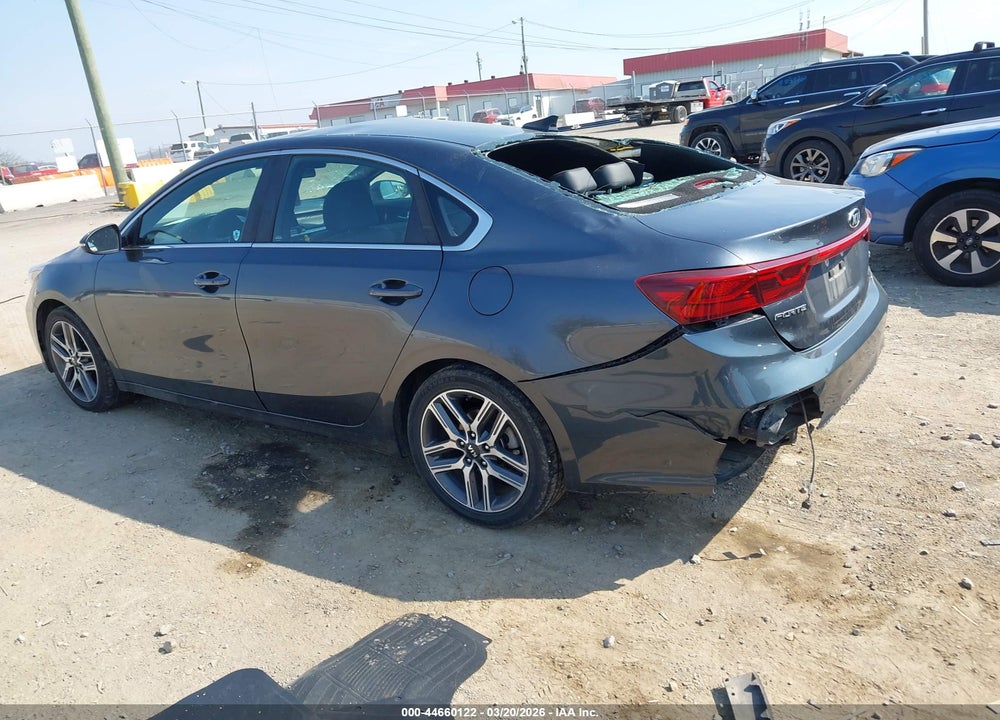 2019 KIA FORTE EX VIN: 3KPF54AD4KE028673