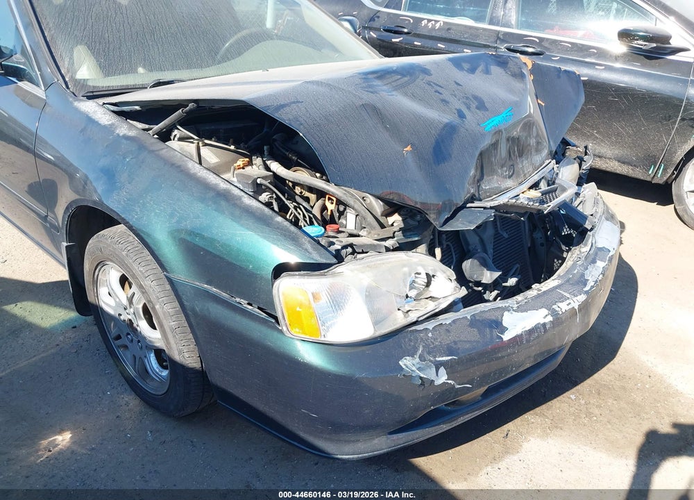 2001 ACURA TL 3.2 VIN: 19UUA56661A008740