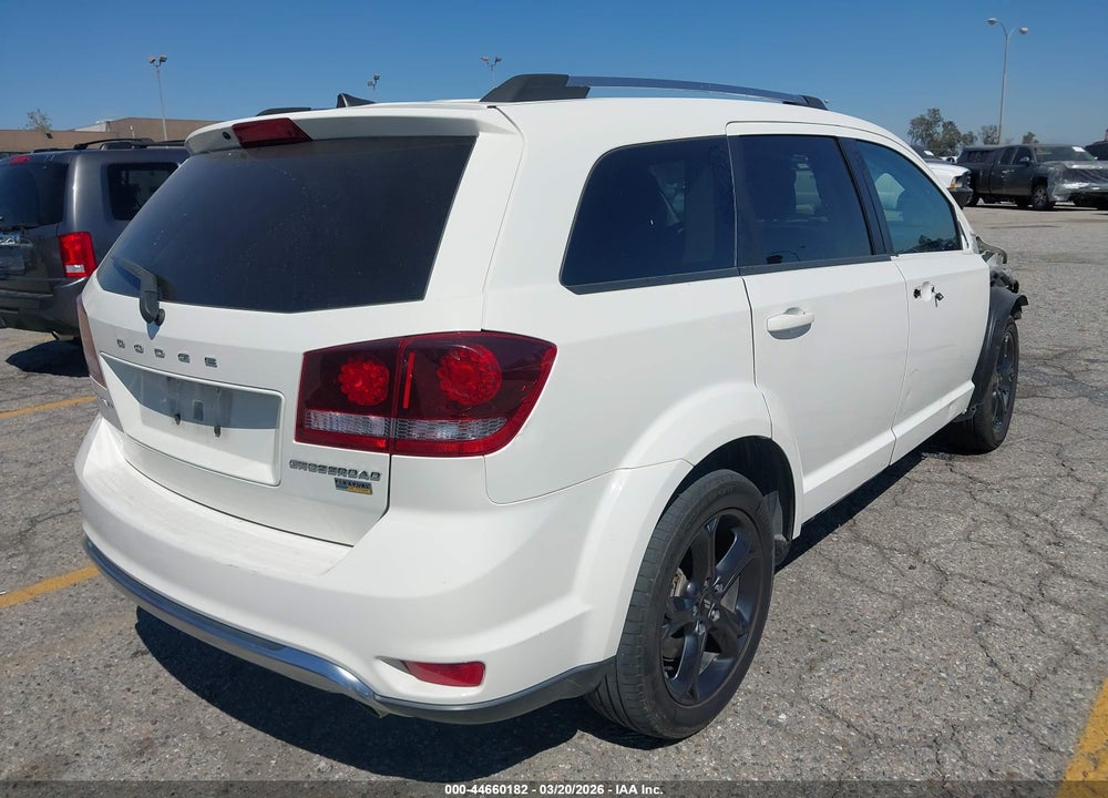 2018 DODGE JOURNEY CROSSROAD VIN: 3C4PDCGG0JT517181