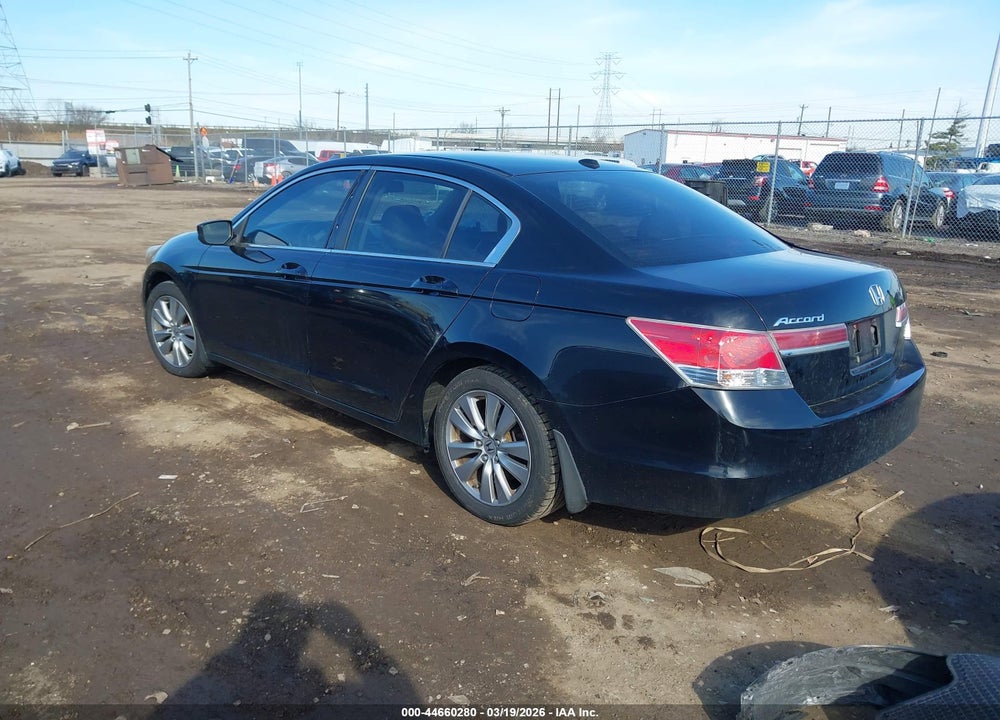2012 HONDA ACCORD 2.4 EX-L VIN: 1HGCP2F82CA069810