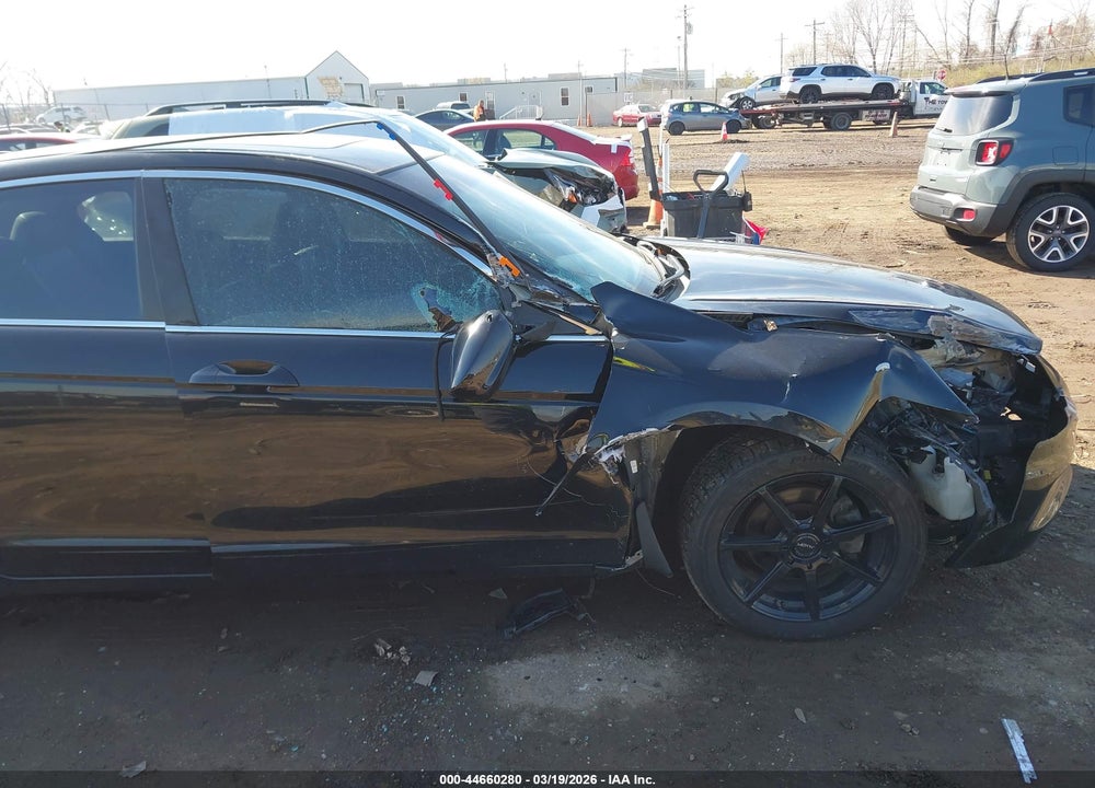 2012 HONDA ACCORD 2.4 EX-L VIN: 1HGCP2F82CA069810