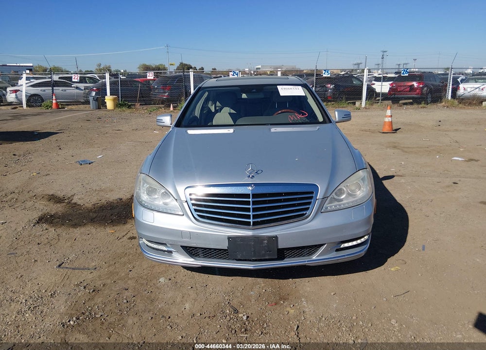 2010 MERCEDES-BENZ S 550 VIN: WDDNG7BB7AA342734