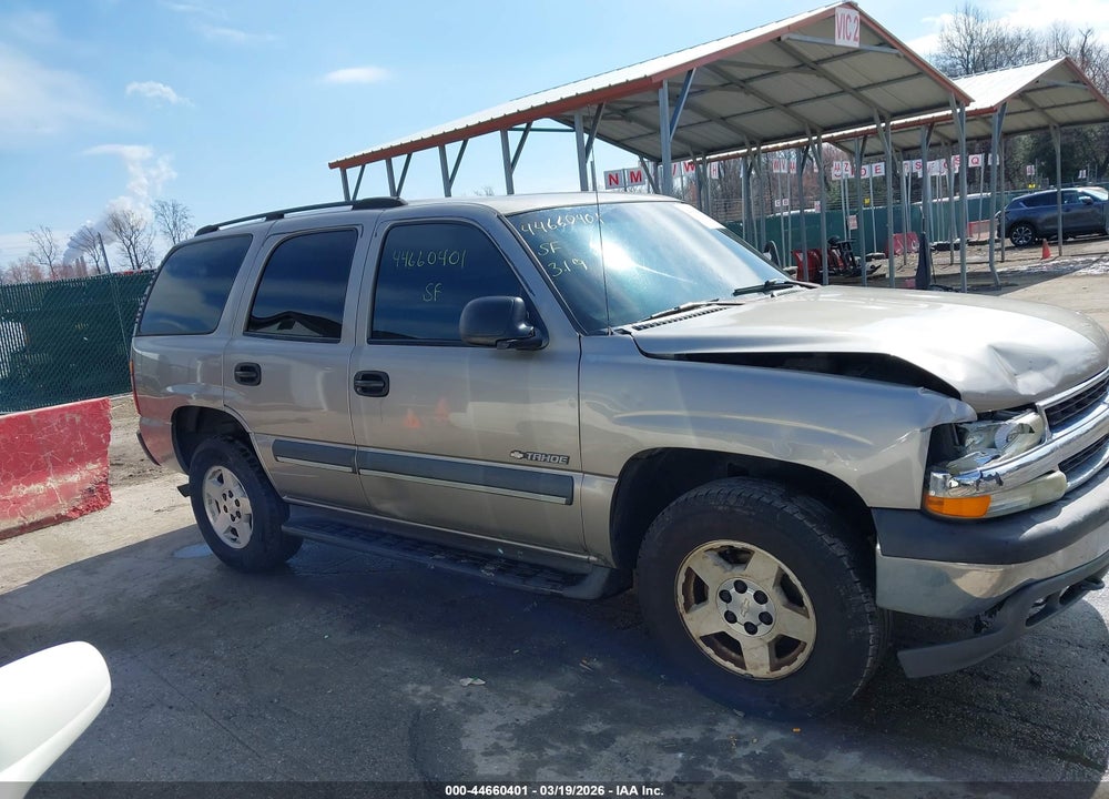 2003 CHEVROLET TAHOE LS VIN: 1GNEK13VX3J189632