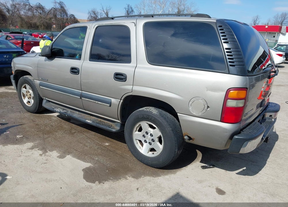 2003 CHEVROLET TAHOE LS VIN: 1GNEK13VX3J189632