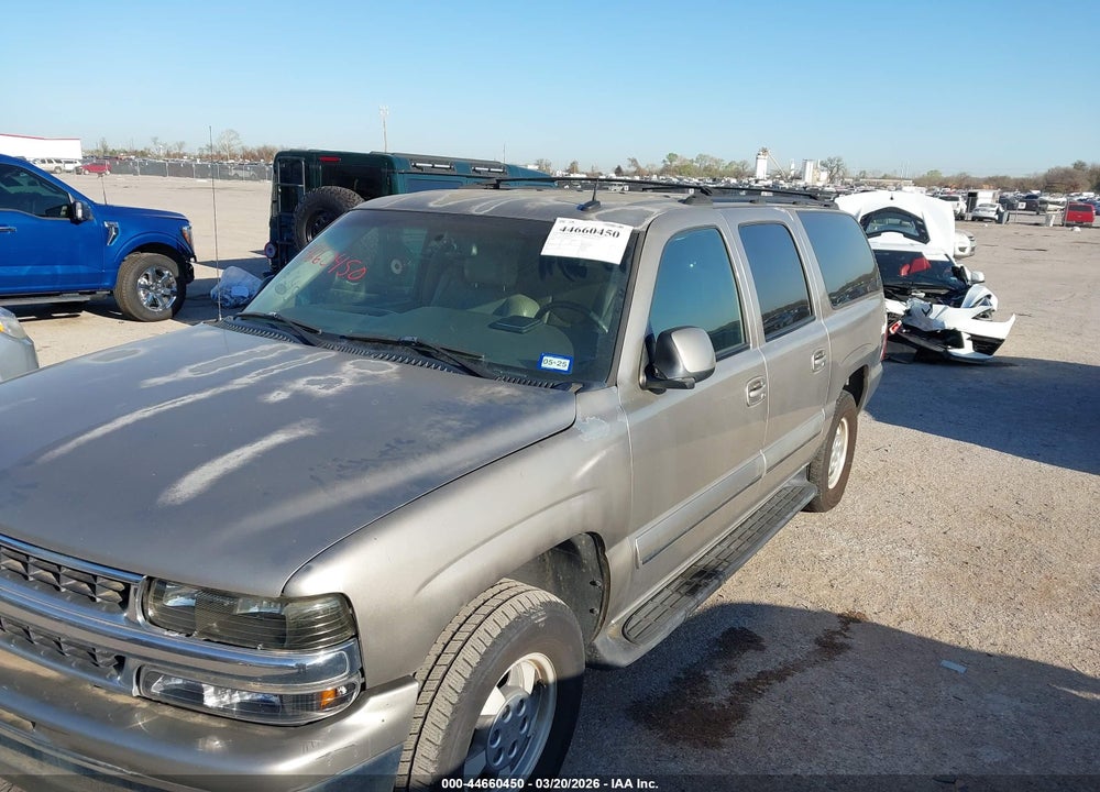 2003 CHEVROLET SUBURBAN 1500 LT VIN: 1GNEC16Z53J102151