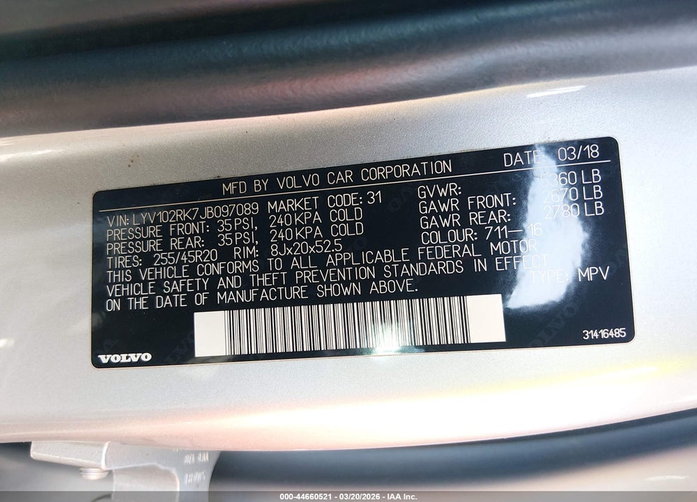2018 VOLVO XC60 T5 MOMENTUM VIN: LYV102RK7JB097089