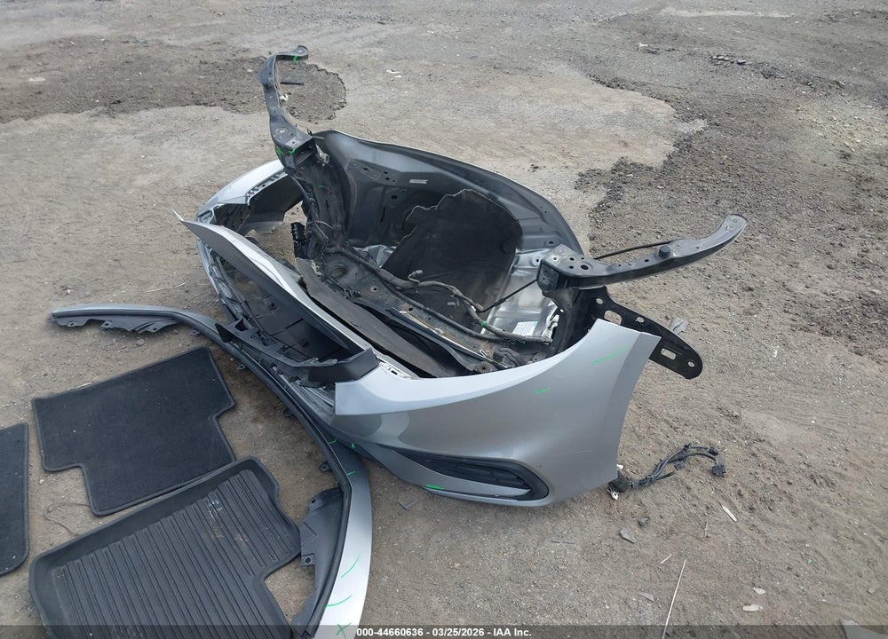 2019 HONDA INSIGHT EX VIN: 19XZE4F57KE008190