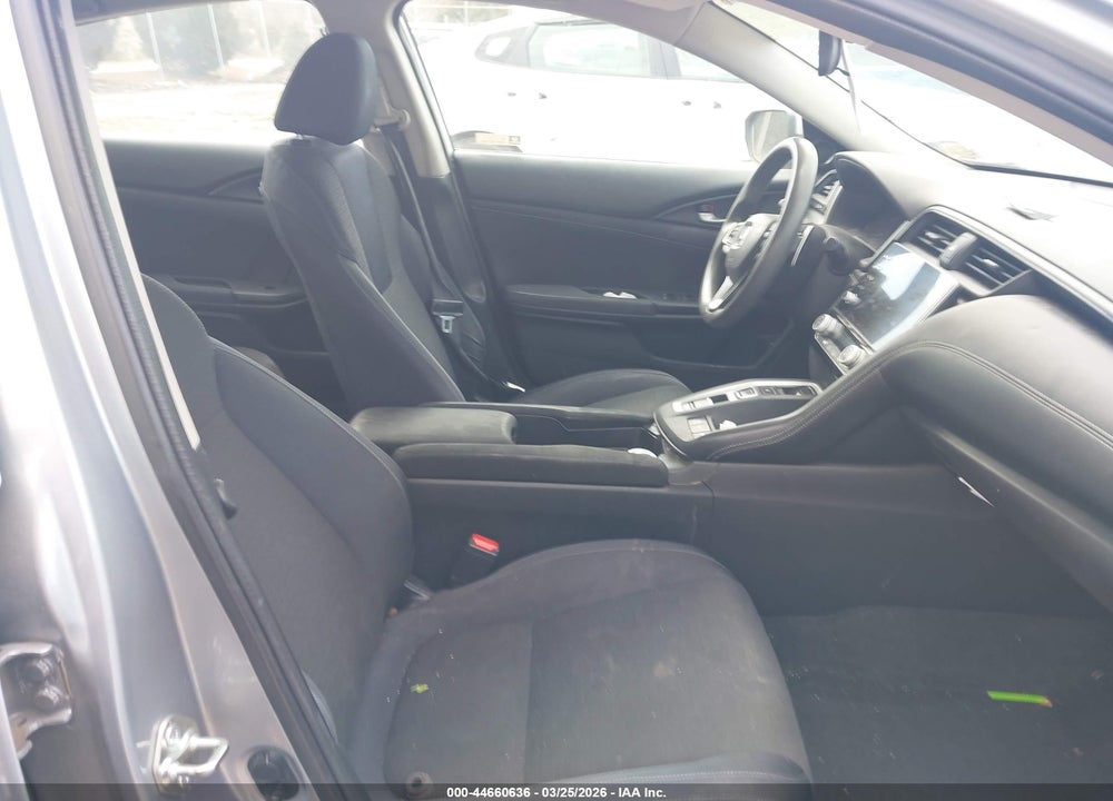 2019 HONDA INSIGHT EX VIN: 19XZE4F57KE008190