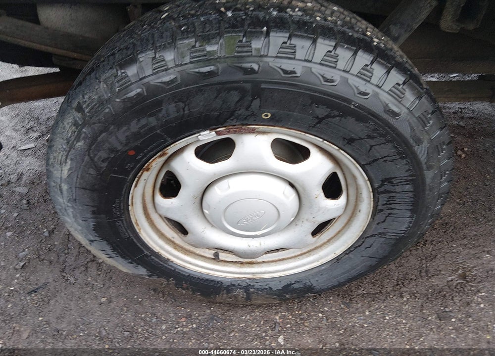2010 FORD F-150 STX/XL/XLT VIN: 1FTMF1EW6AKB58738