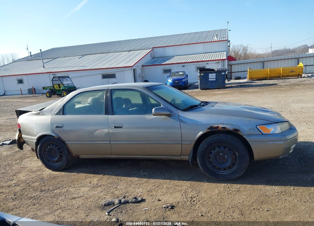 1998 TOYOTA CAMRY LE V6 VIN: JT2BF22K3W0140028