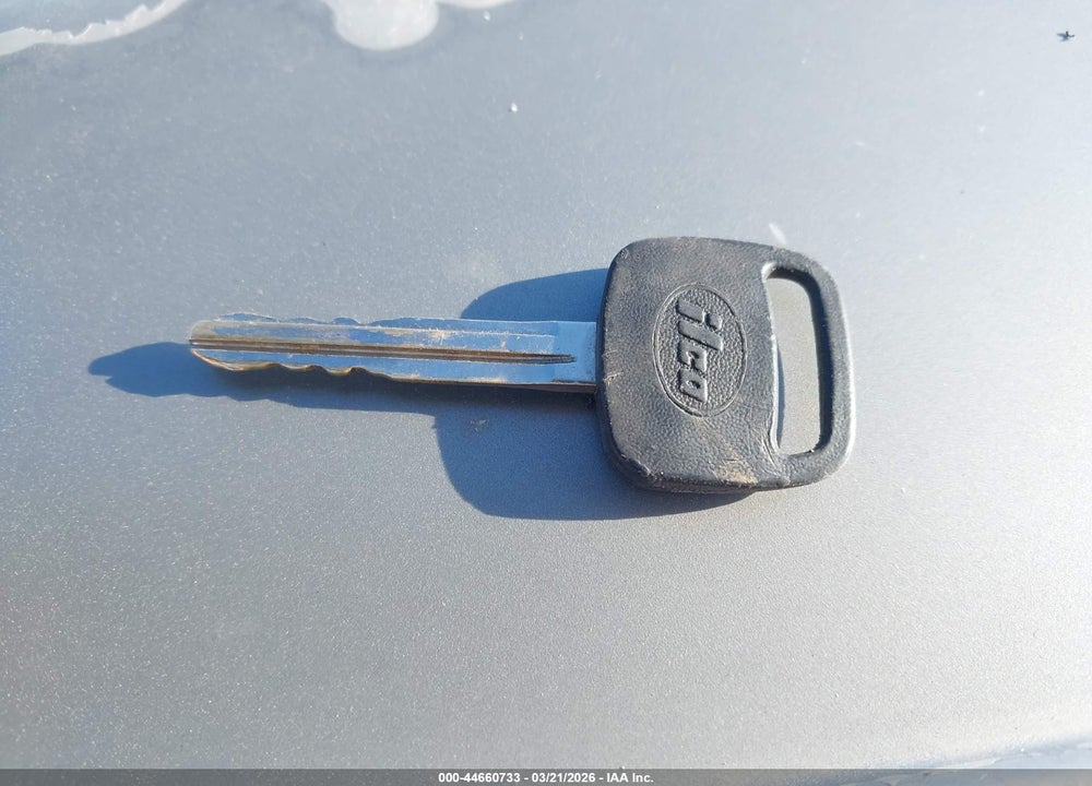 1998 TOYOTA CAMRY LE V6 VIN: JT2BF22K3W0140028