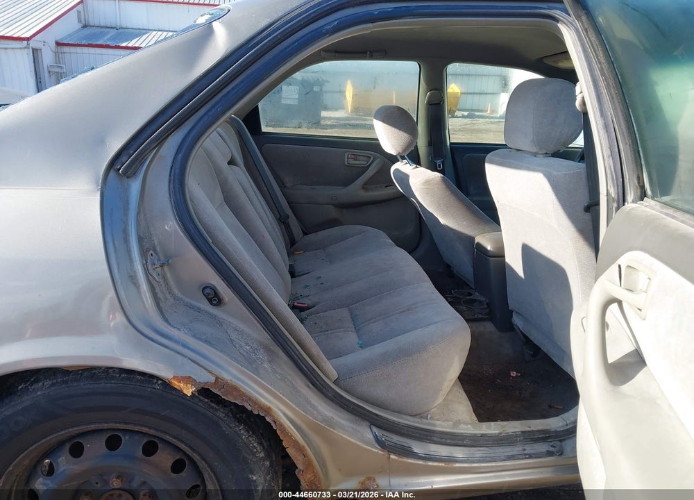 1998 TOYOTA CAMRY LE V6 VIN: JT2BF22K3W0140028