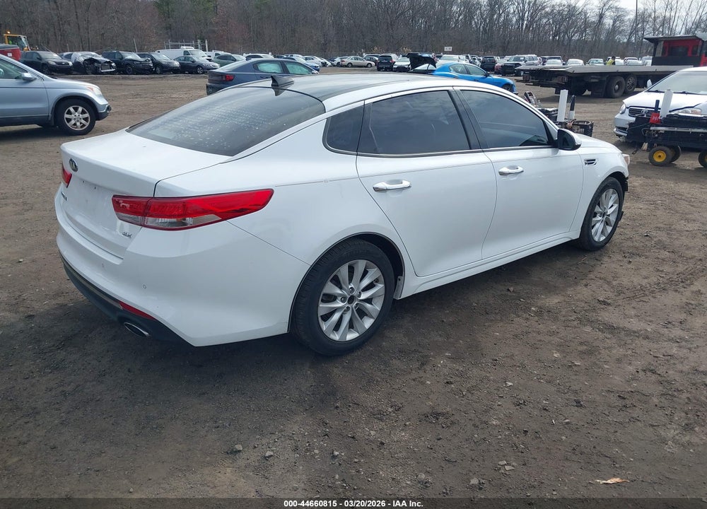 2018 KIA OPTIMA EX VIN: 5XXGU4L39JG206949