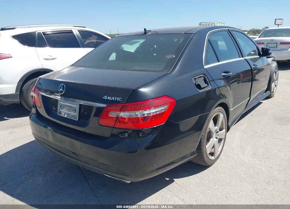 2010 MERCEDES-BENZ E 350 4MATIC VIN: WDDHF8HB9AA111217