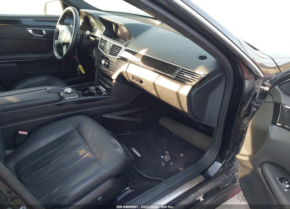 2010 MERCEDES-BENZ E 350 4MATIC VIN: WDDHF8HB9AA111217