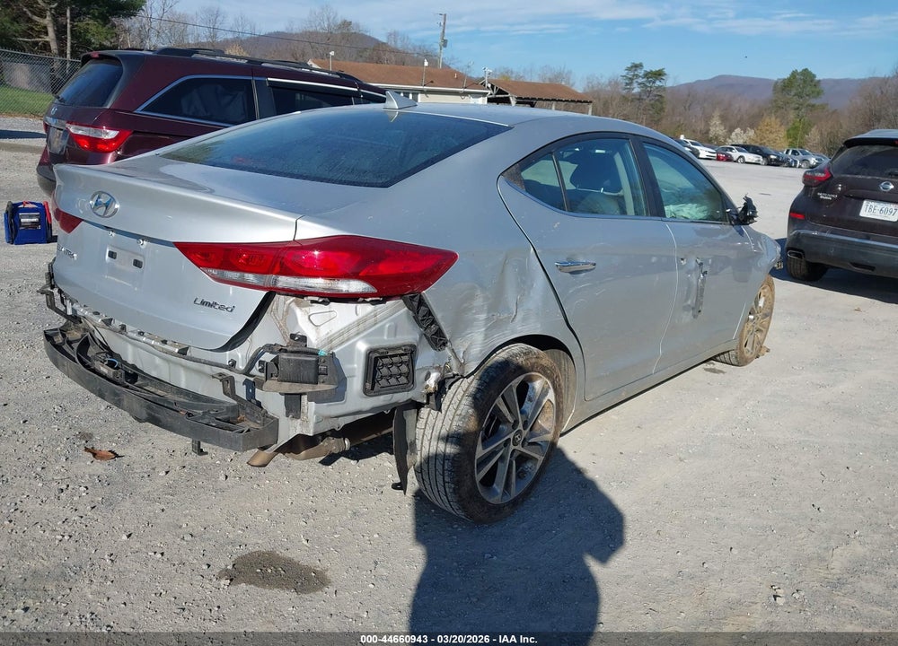 2017 HYUNDAI ELANTRA LIMITED VIN: KMHD84LF7HU269386