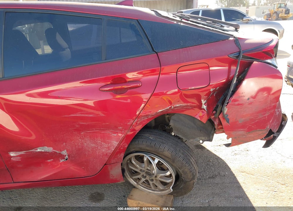 2017 TOYOTA PRIUS TWO VIN: JTDKBRFUXH3544971