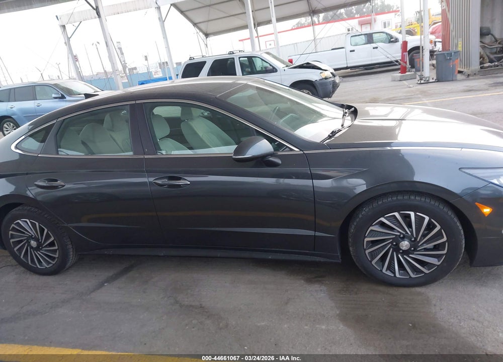 2020 HYUNDAI SONATA HYBRID SEL VIN: KMHL34JJ1LA011537