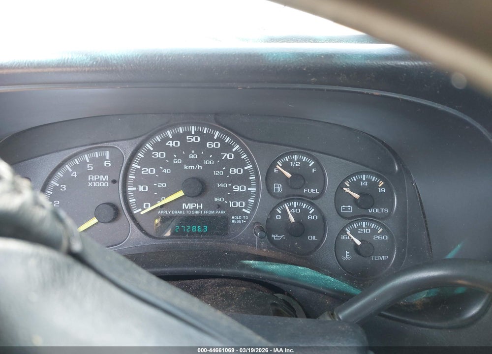 2001 CHEVROLET SILVERADO 1500 VIN: 1GCEC14W51Z258528