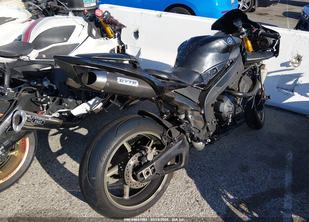 2007 YAMAHA YZFR1 VIN: JYARN20Y37A001685