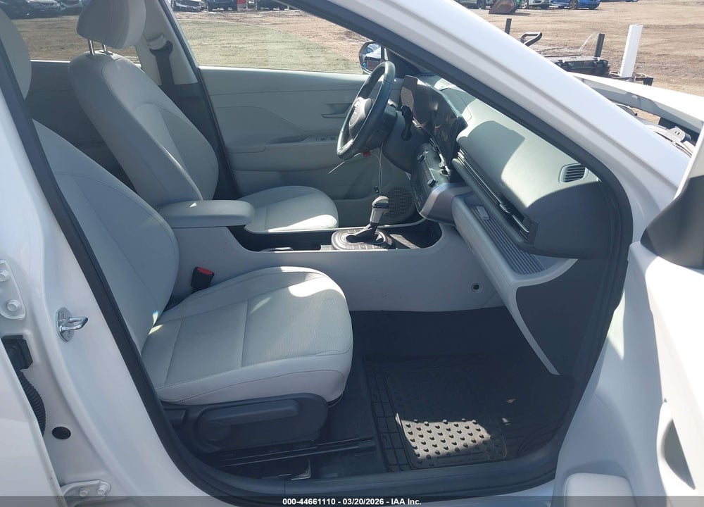 2024 HYUNDAI KONA SEL VIN: KM8HBCAB1RU050356