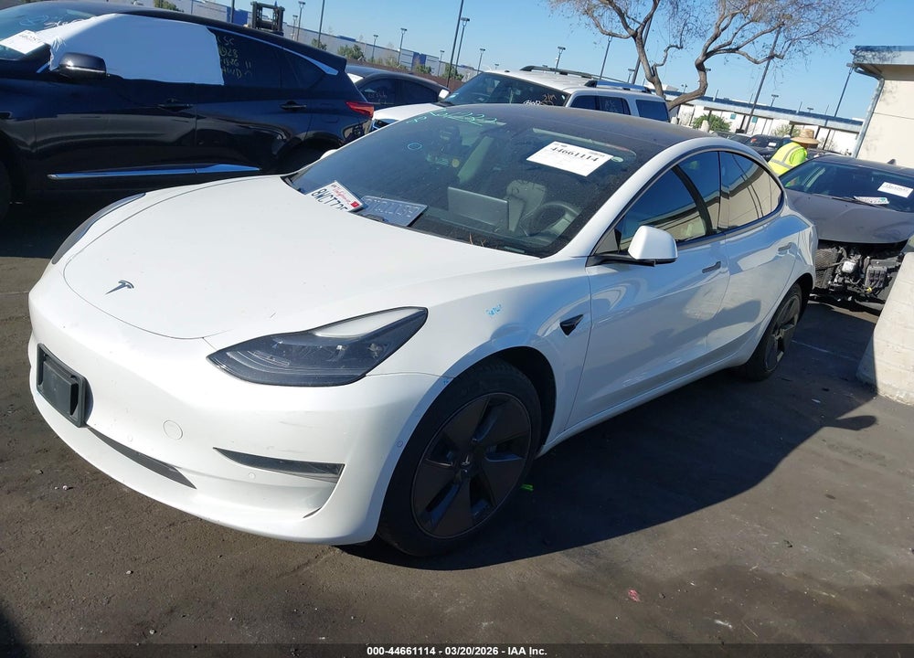 2021 TESLA MODEL 3 STANDARD RANGE PLUS REAR-WHEEL DRIVE VIN: 5YJ3E1EAXMF941372