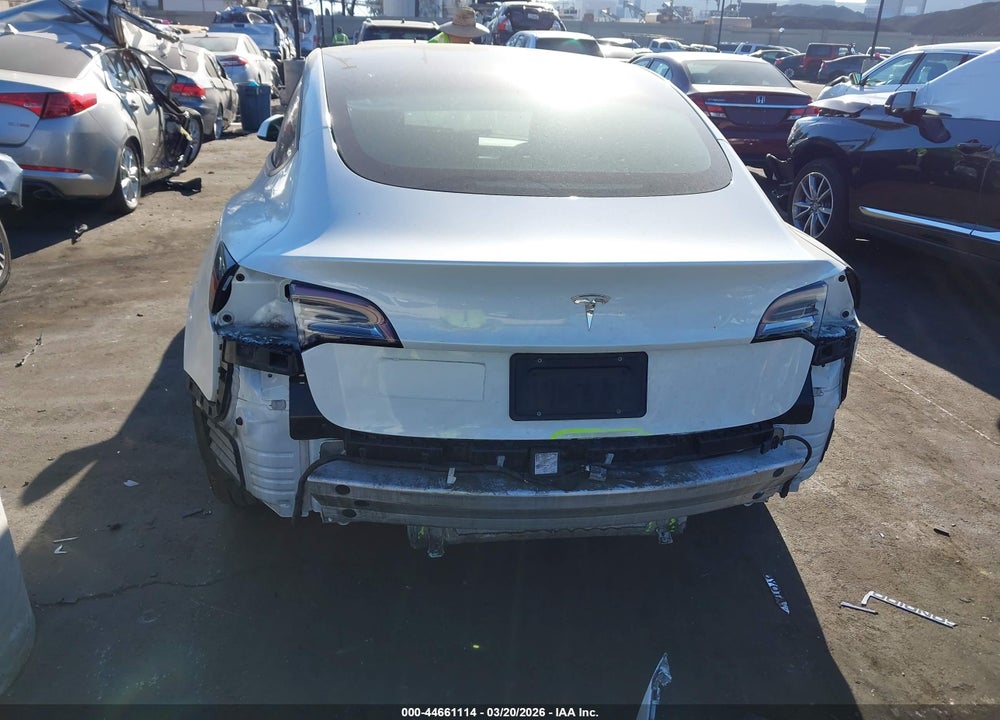 2021 TESLA MODEL 3 STANDARD RANGE PLUS REAR-WHEEL DRIVE VIN: 5YJ3E1EAXMF941372