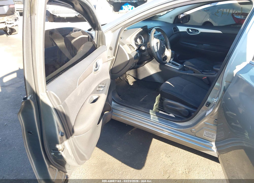 2014 NISSAN SENTRA SV VIN: 3N1AB7AP9EY302132